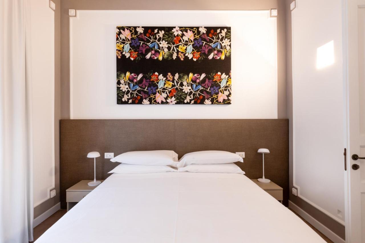Riflessi Acireale Palace Suites Luaran gambar