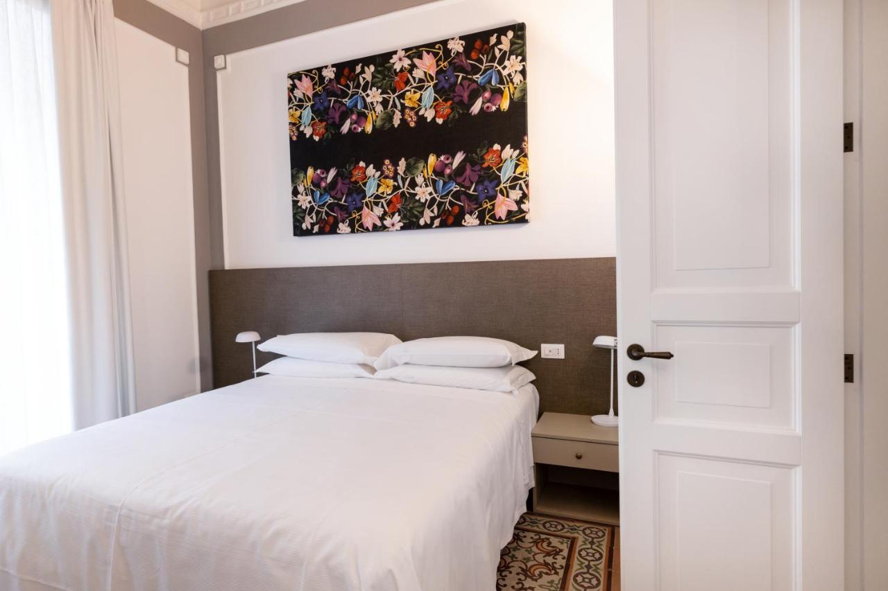 Riflessi Acireale Palace Suites Luaran gambar