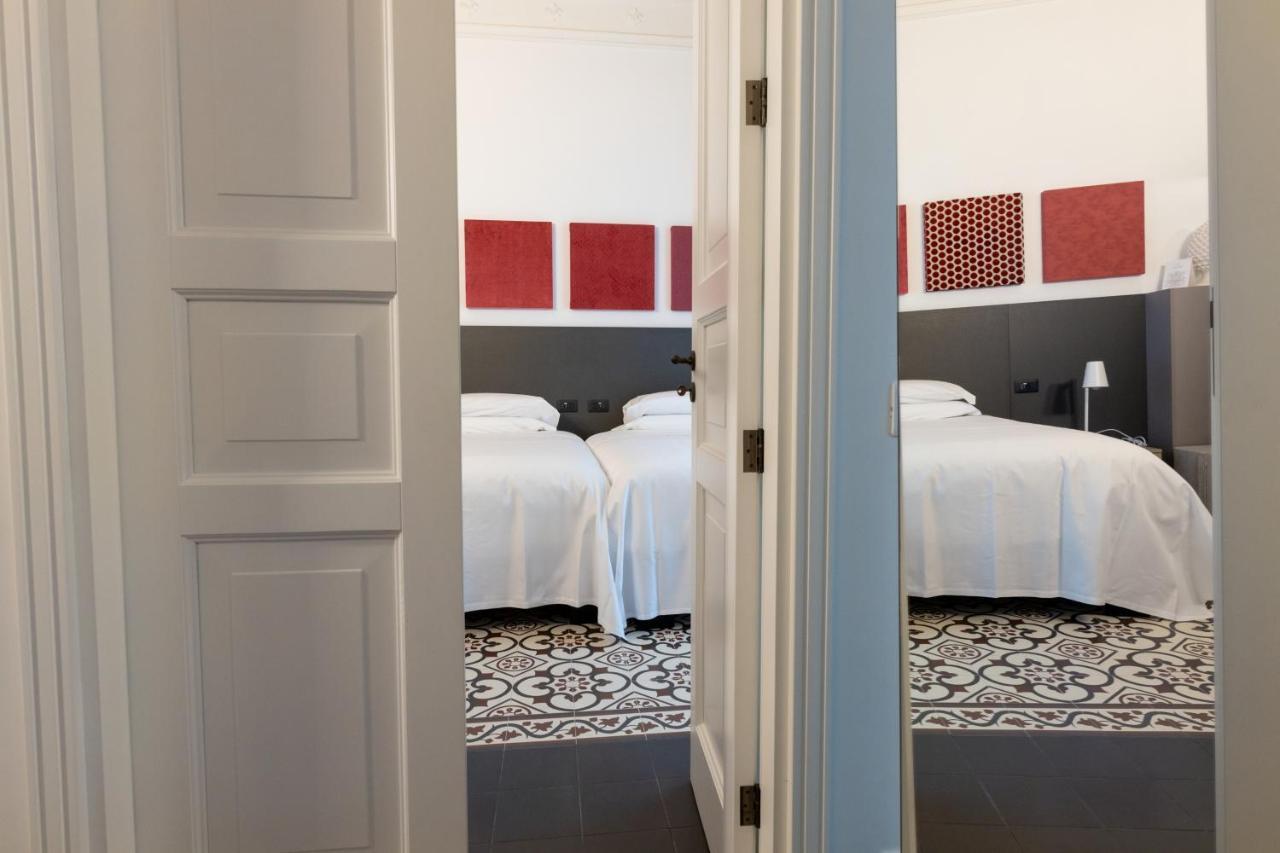 Riflessi Acireale Palace Suites Luaran gambar
